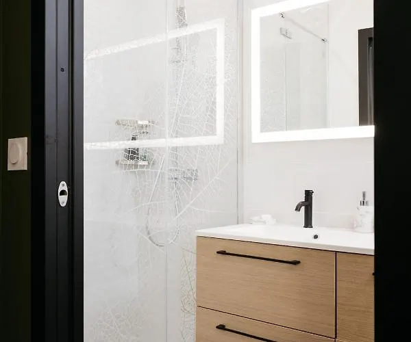 Avenue Ferry Libourne