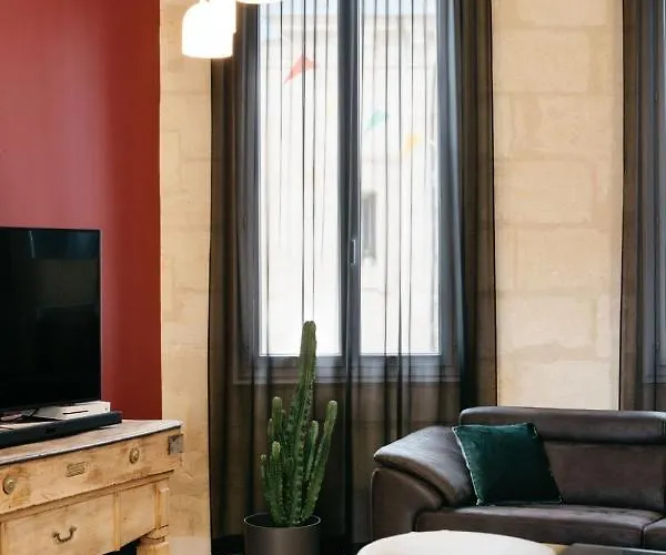 Avenue Ferry Appartement